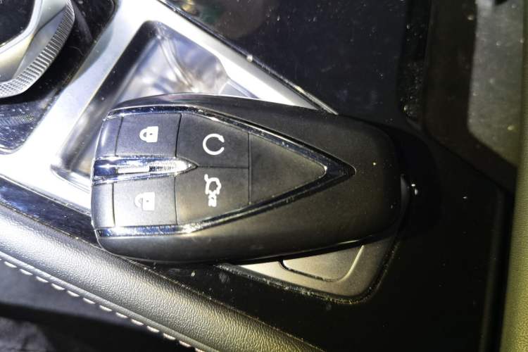 Used Changan Eado 2023 Changan Edition PLUS Blue Whale NE 1.4T GDI DCT Prestige Version
