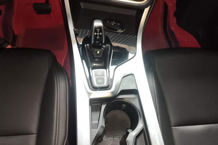 Used Lynk & Co 01 2020 2.0T Two-Wheel Drive Pure Pro Version China VI Standard