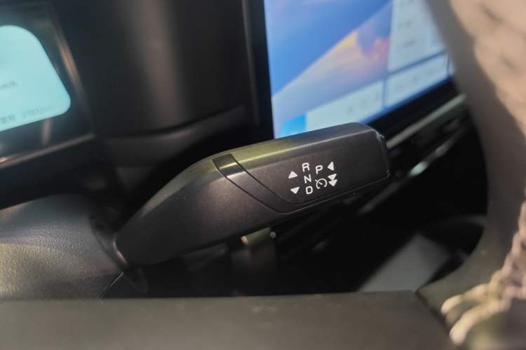 Used iCAR 03T 2024 501km Four-wheel Drive Long-range Enjoyment Version