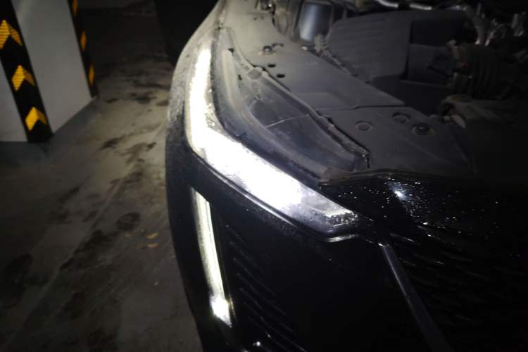 Used Cadillac CT5 2022 28T Luxury Version (Standard Edition) Right Front Headlight