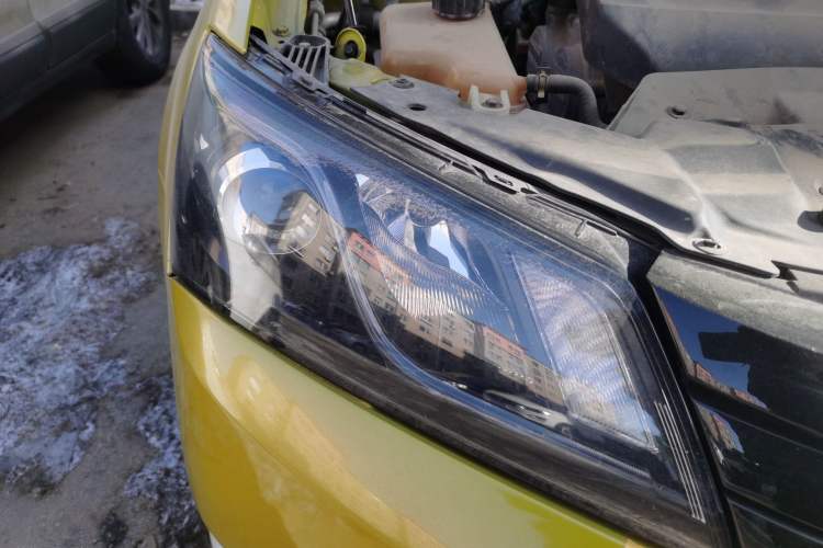 Used Geely Auto Emgrand 2014 Hatchback 1.3T CVT Elite Model
