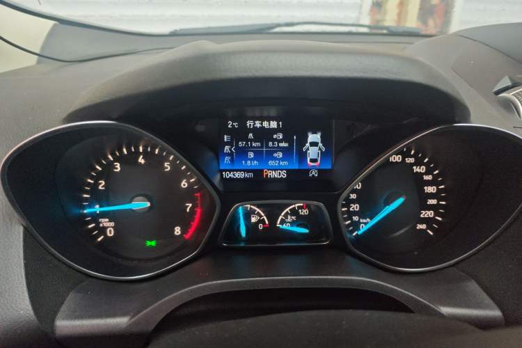 Used Ford Kuga 2019 EcoBoost 180 Two-Wheel-Drive Titanium Plus Model China VI Standard