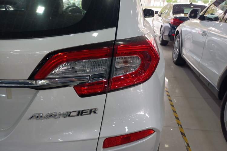 Used Honda Avancier 2019 240TURBO Two-Wheel Drive Elite Edition
