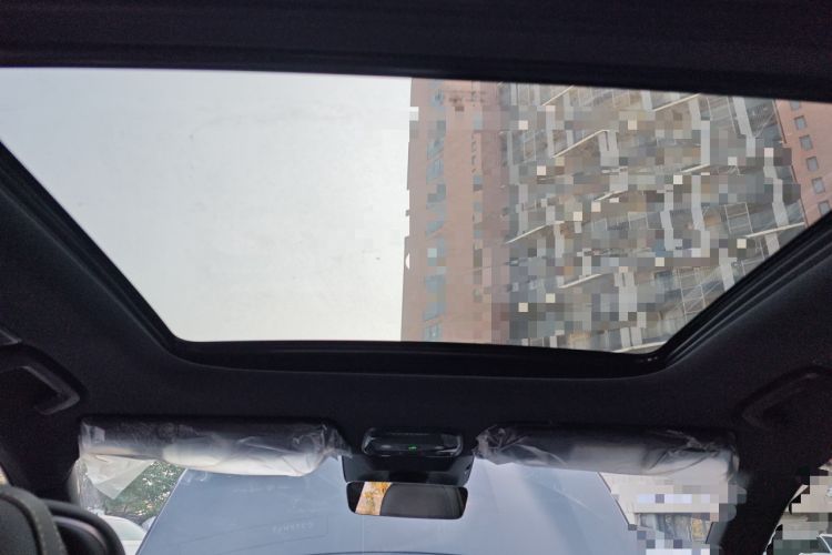 Used Lynk & Co 08 EM-P 2025 120km Long-Range Pro