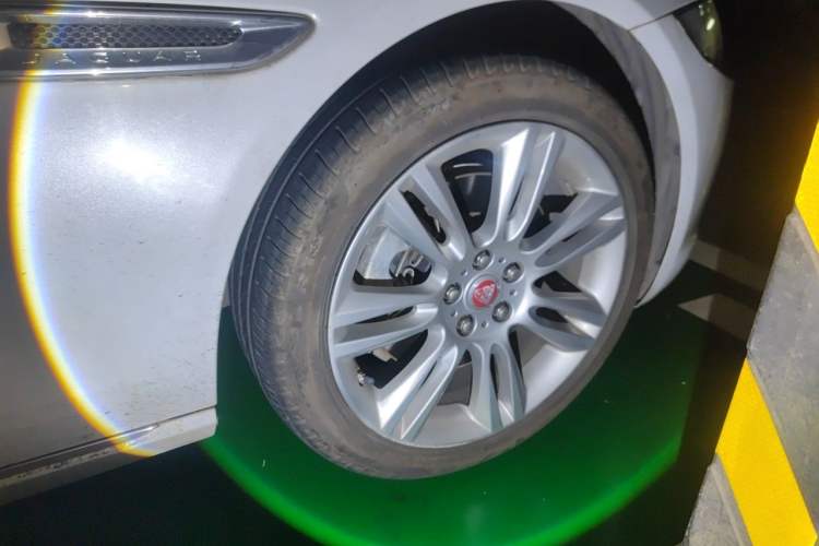 Used Jaguar XEL 2019 2.0T 200 PS Deluxe Edition
