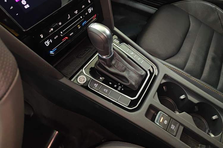 Used Volkswagen FAW-Volkswagen CC 2023 380TSI Striking Edition