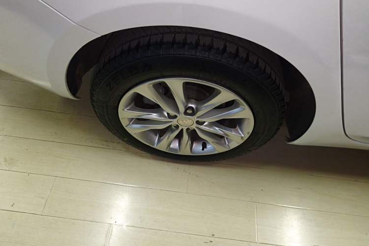 Used Buick Verano 2019 Sedan 20T Dual-Clutch Leading Model
