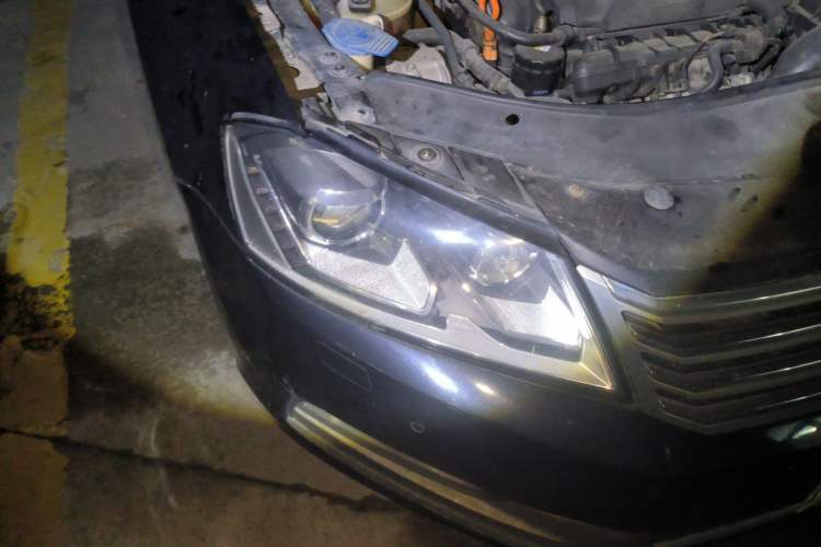 Used Volkswagen Magotan 2012 Revised 1.8TSI Luxury Version