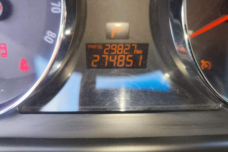 Used Opel Antara 2013 2.4L 4x4 Luxury Edition
