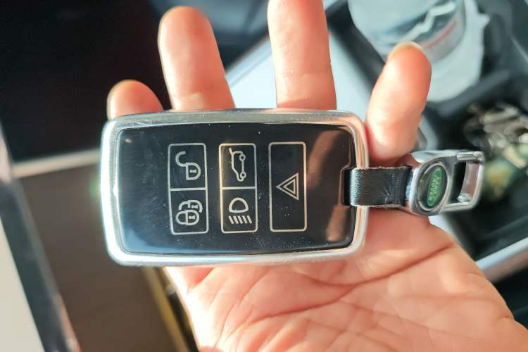 Used Land Rover Range Rover 2024 3.0 L6 400 PS Prestige Extended Version 7-Seater