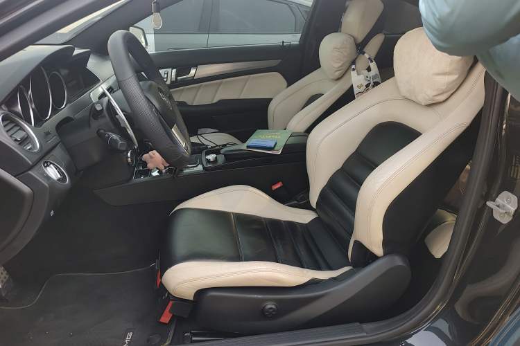 Used Mercedes-Benz C-Class AMG 2012 AMG C 63 Coupe Sport Edition