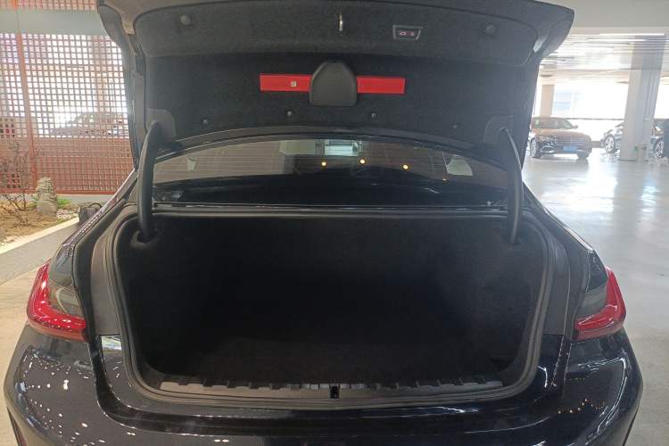 Used BMW 3 Series 2024 325Li M Sport Package