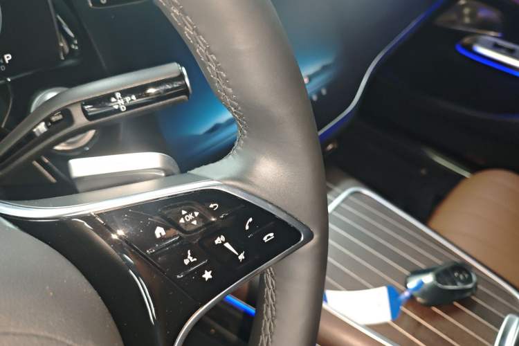 Used Mercedes-Benz E-Class 2025 Facelift E 300 L Luxury Edition