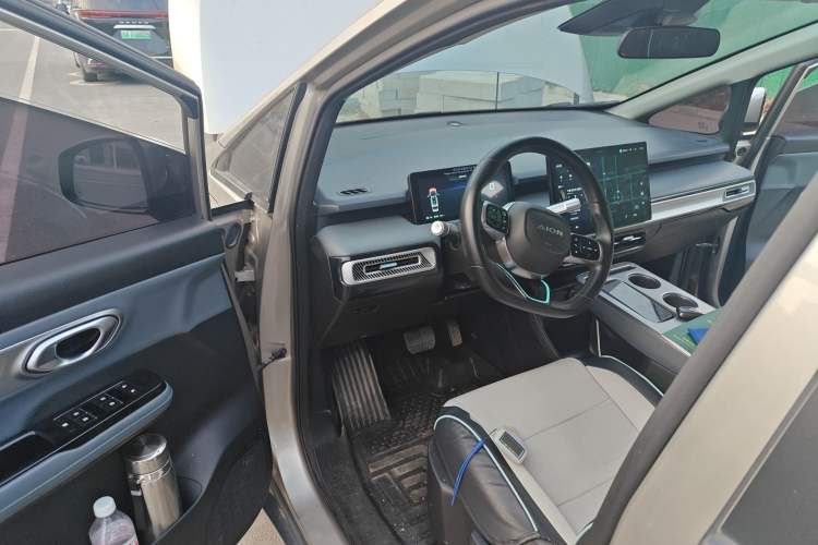 Used AION Y 2023 Younger
