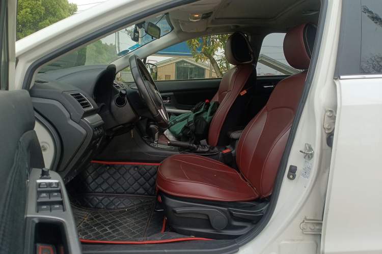 Used Subaru XV 2016 2.0i Comfort Navigation Edition Driver Seat