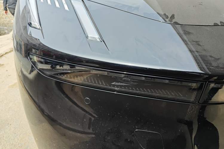 Used Lynk & Co 10 EM-P 2025 Model 240 Four-Wheel Drive Ultra
