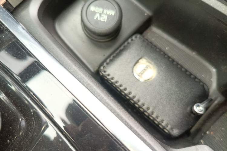 Used Volvo S60 2023 B4 Zhiyuan Luxury Edition Vehicle Key