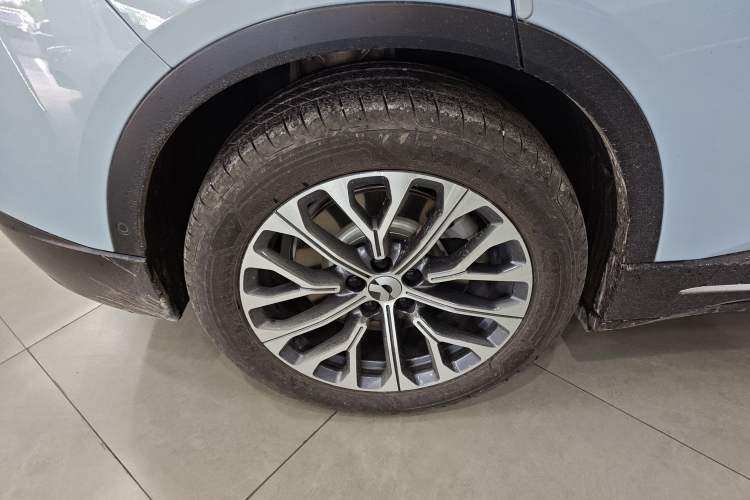 Used Nio ES6 2024 75 kWh Right Rear Wheel Hub