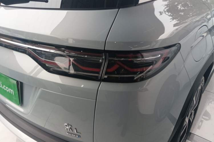 Used BYD Song L DM-i 2025 Intelligent Driving Version 160 km Beyond-Range Type
