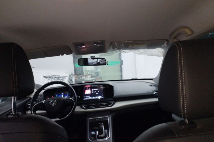 Used Dongfeng Aeolus E70 2023 500 Smart Edition Lithium Iron Phosphate 48.6 kWh 120 kW