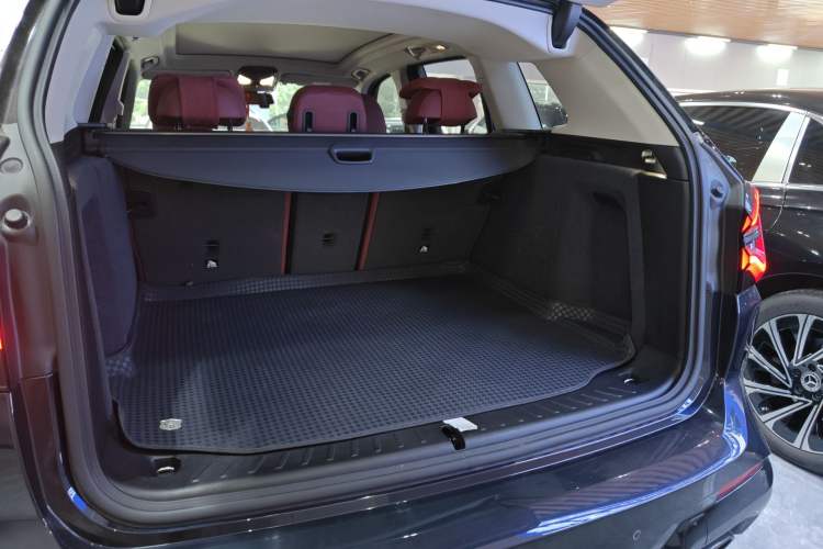 Used BMW X3 2023 xDrive30i Leading Model M Night Edition Package Trunk