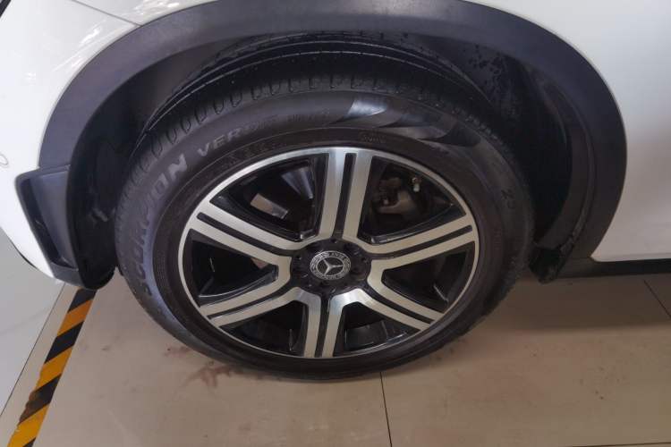 Used Mercedes-Benz GLC Coupe 2022 Refreshed GLC 260 4MATIC Coupe SUV
