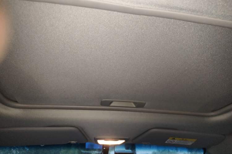 Used Baojun 310 2016 1.2L Manual Luxury Model Headliner