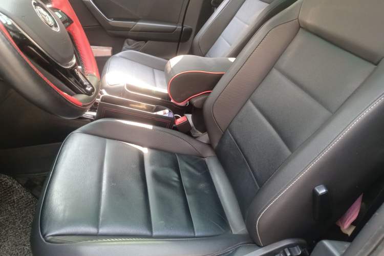 Used Volkswagen T-ROC 2020 280TSI DSG Two-Wheel Drive Comfort Version