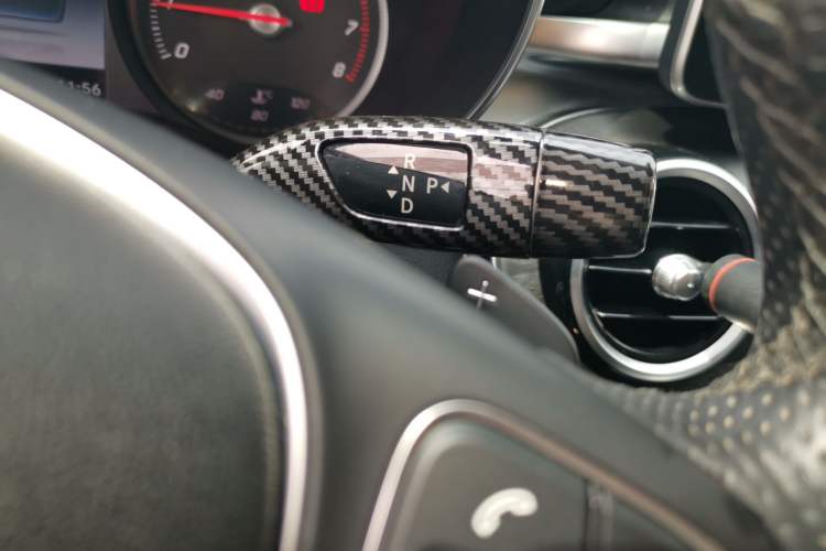 Used Mercedes-Benz C-Class 2015 C 200 L 4MATIC Sport Edition Gear Lever