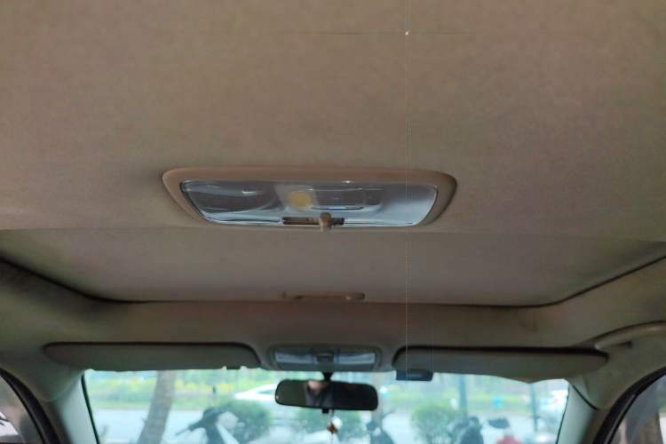 Used Hyundai Celesta 2011 1.6L Automatic Luxury Version
