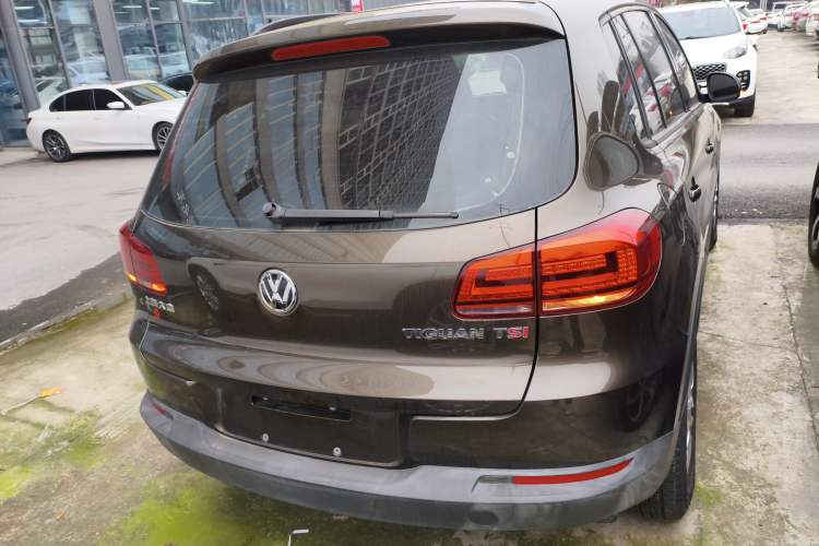 Used Volkswagen Tiguan L 2015 1.8TSI Automatic Two-Wheel Drive Trend Edition
