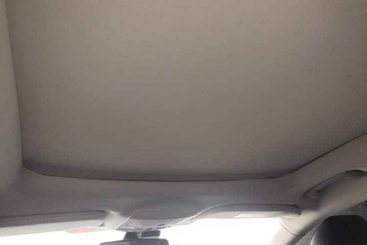 Used Ford Edge 2016 EcoBoost 245 Four-Wheel Drive Titanium 7-Seater Headliner