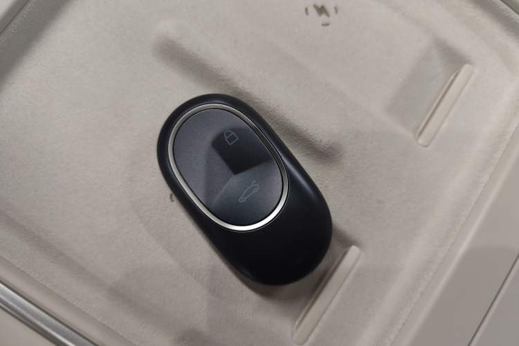 Used Nio ES6 2025 75 kWh