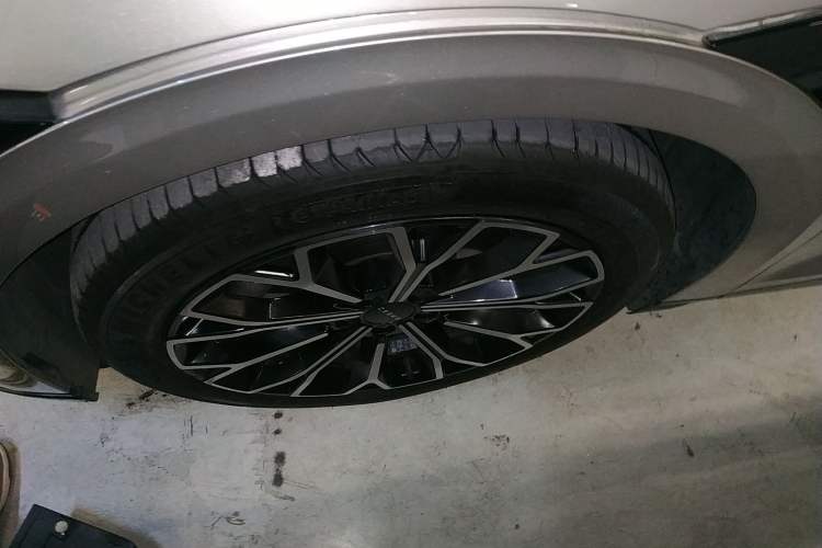 Used Zeekr 007 2024 Rear-Drive Intelligent Driving Version 75 kWh
