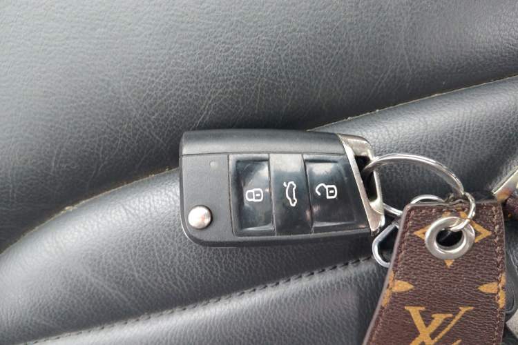 Used Volkswagen Lamando 2018 280TSI DSG Comfort Edition
