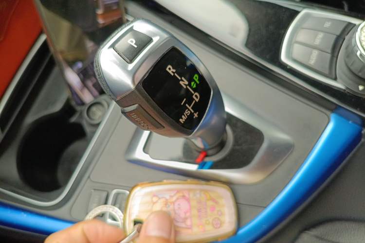 Used BMW 3 Series 2016 316Li Fashion Model Gear Lever