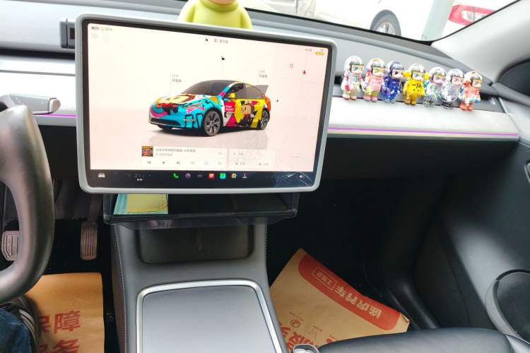 Used Tesla Model Y 2023 Rear-Wheel-Drive Version
