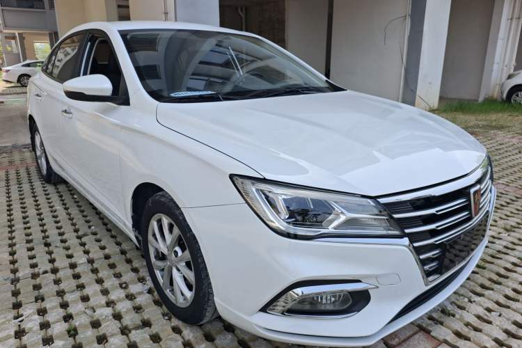 Used Roewe i5 2020 1.5L Manual 4G Connect Luxury Edition