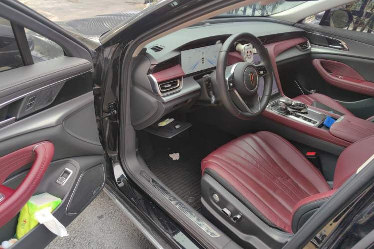 Used Hongqi H5 2024 2.0T Automatic Smart Connect Flagship Edition