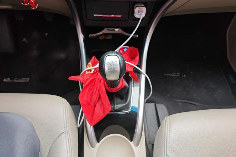 Used Honda Crider 2013 1.8L manual Comfort version Gear Lever