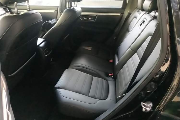 Used Honda CR-V 2017 240TURBO CVT 2WD Urban Edition
