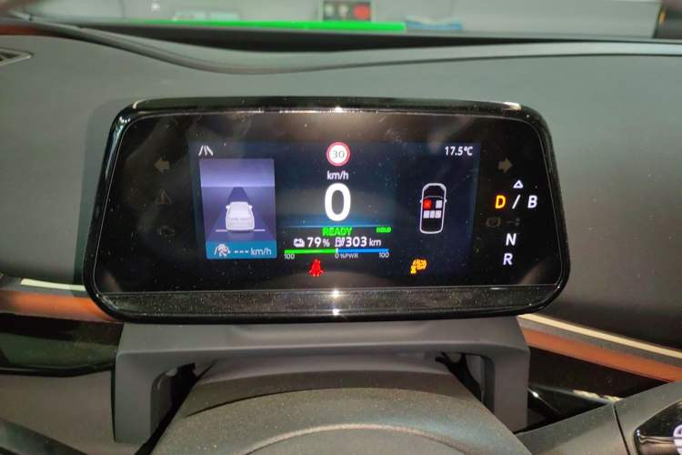 Used Volkswagen ID.UNYX 2025 Pure Model
