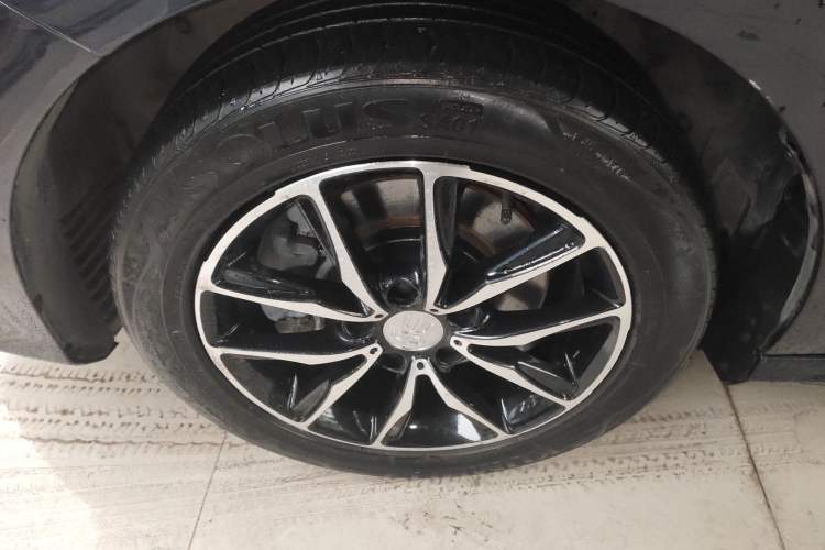 Used BYD Song MAX 2017 1.5T Automatic Smart Connect Elite 7-Seater
