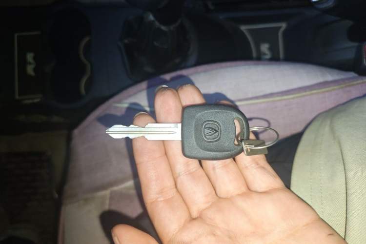 Used CHANGAN Benni 2014 1.4L Manual Sunroof Model

