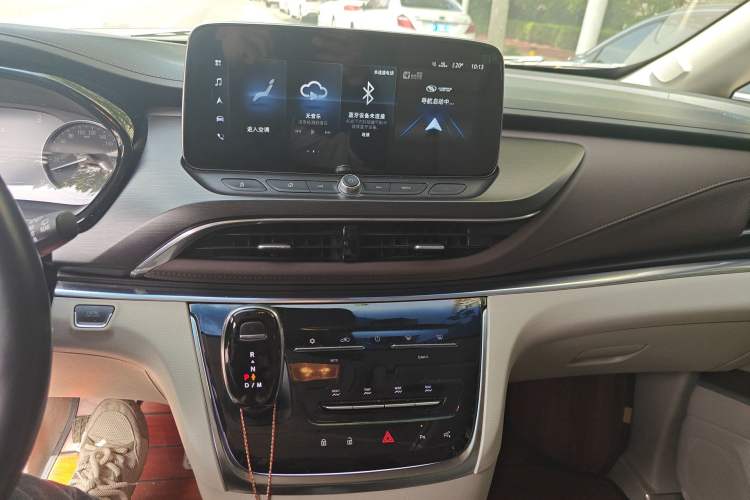 Used Buick GL8 2021 Land Cruiser Executive 652T Premium Model