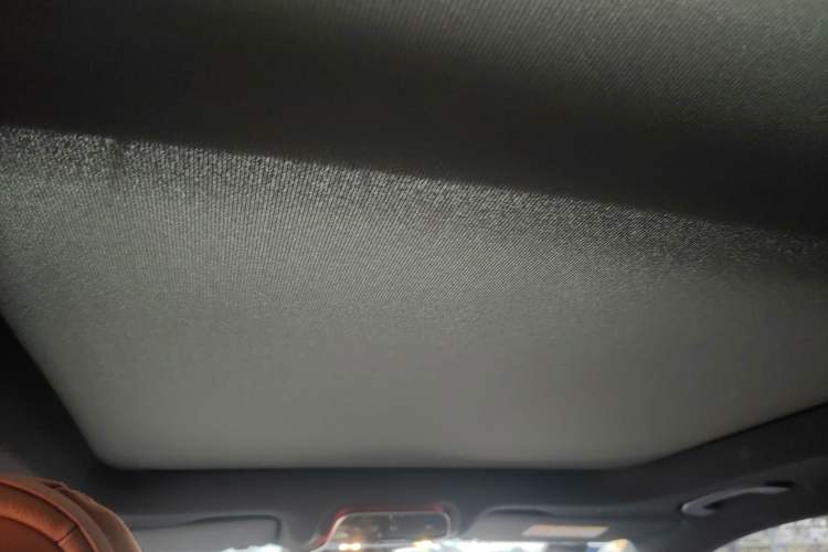 Used Mercedes-Benz GLC 2025 GLC 260 L 4MATIC Luxury Model