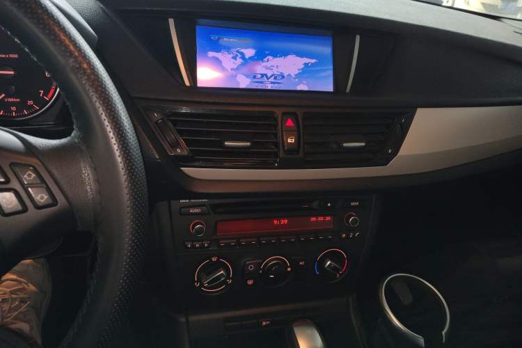 Used BMW X1 2013 sDrive18i Fashion Model