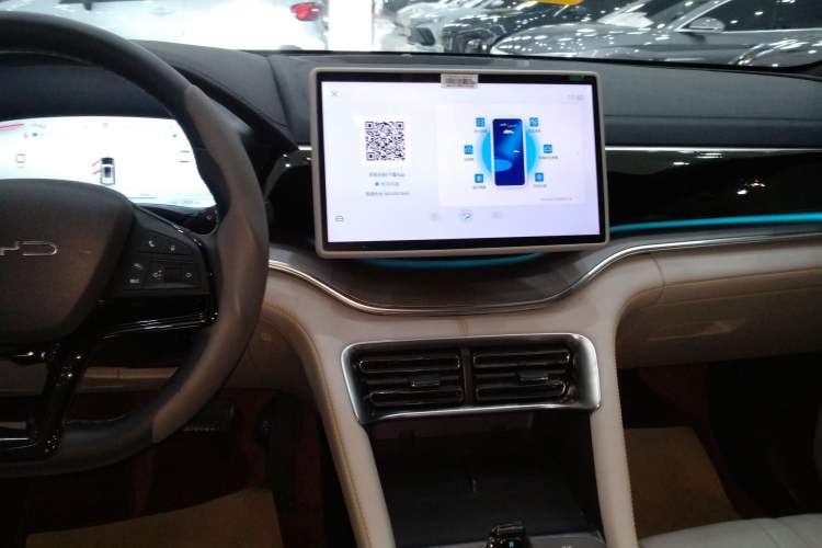 Used BYD Song PLUS New Energy 2024 HONOR Edition DM-i 110km Flagship Model