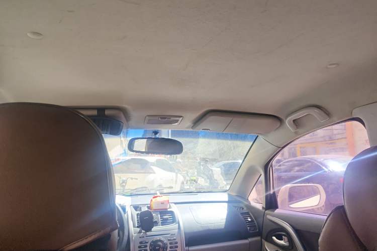 Used CHANGAN CX20 2011 1.3L Manual Sport Edition Headliner