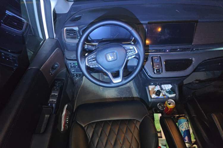 Used Honda Odyssey 2024 2.0L eHEV Sharp & Enjoy Edition